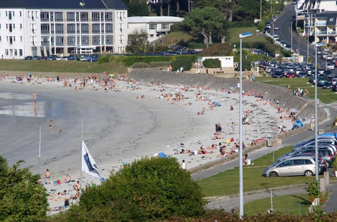 Belle Vue Mer Studio Piscine Trévou-Tréguignec フランス